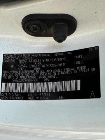 Photo 10 from auction – 2019 TOYOTA SIENNA with VIN 5TDZZ3DC9KS007936