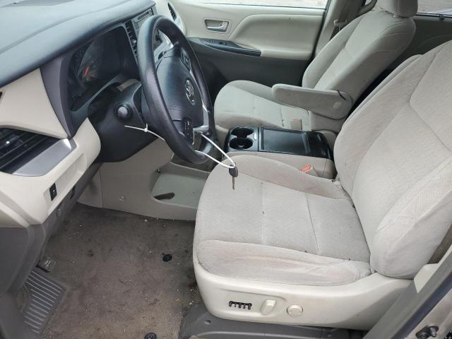 Photo 7 from auction – 2017 TOYOTA SIENNA LE with VIN 5TDKZ3DC0HS781678
