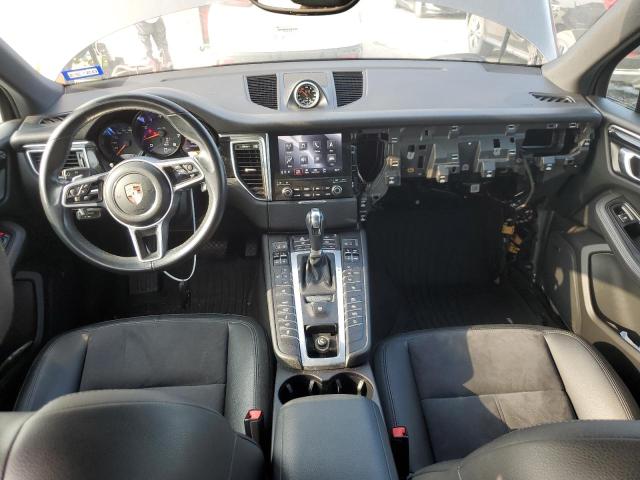 Photo 8 from auction – 2018 PORSCHE MACAN with VIN WP1AA2A57JLB15300