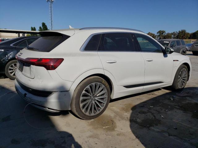 Photo 3 from auction – 2019 AUDI E-TRON PRE with VIN WA1VABGE9KB010799