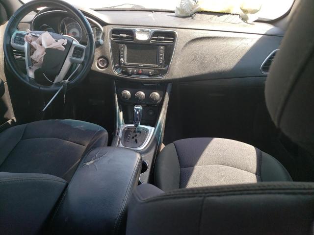 Photo 8 from auction – 2012 CHRYSLER 200 TOURIN with VIN 1C3CCBBB9CN210848