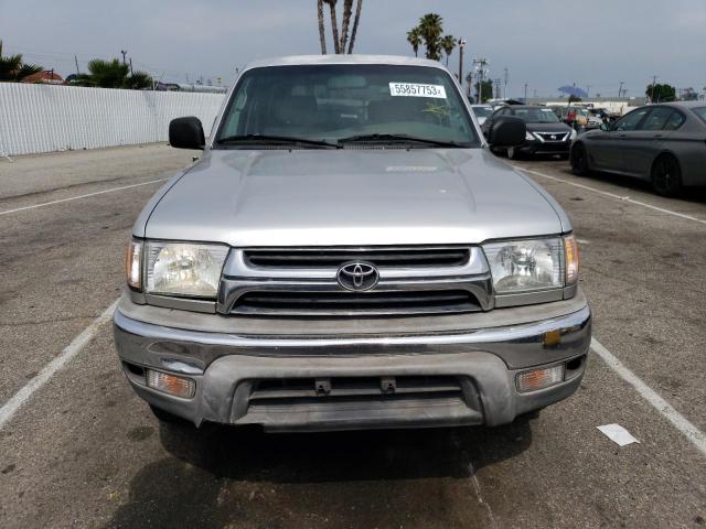 Photo 5 from auction – 2002 TOYOTA 4RUNNER SR with VIN JT3GN86R720249097