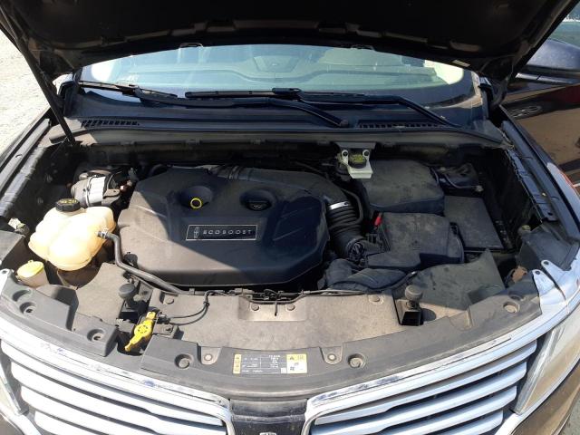Photo 11 from auction – 2016 LINCOLN MKC SELECT with VIN 5LMCJ2C99GUJ19175