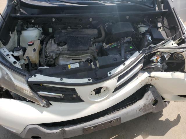 Photo 11 from auction – 2015 TOYOTA RAV4 LE with VIN JTMZFREV7FD043072