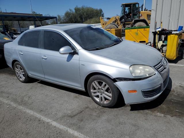 Photo 4 from auction – 2007 VOLKSWAGEN JETTA WOLF with VIN 3VWEF71K87M188431