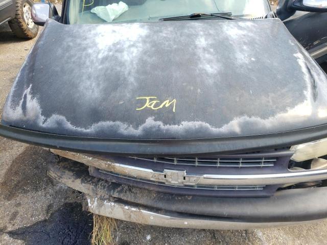 Photo 11 from auction – 2000 CHEVROLET SILVERADO with VIN 2GCEC19V9Y1402083