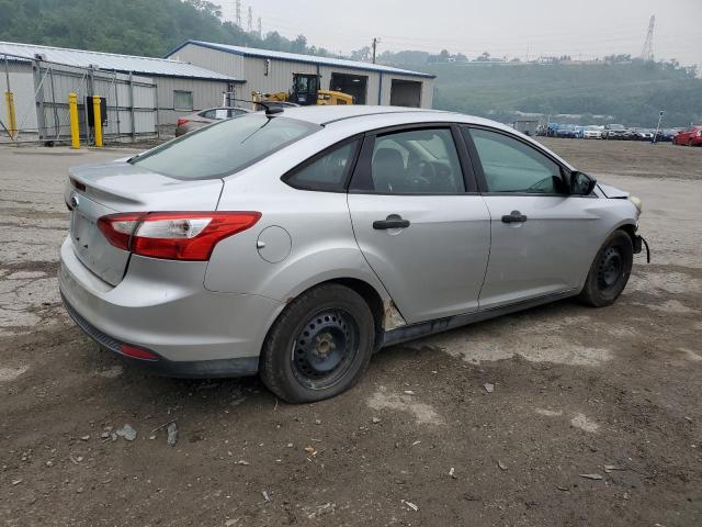 Photo 3 from auction – 2012 FORD FOCUS S with VIN 1FAHP3E22CL109014