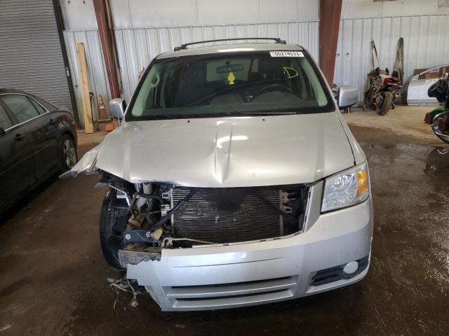 Photo 5 from auction – 2010 DODGE GRAND CARA with VIN 2D4RN5D19AR209613