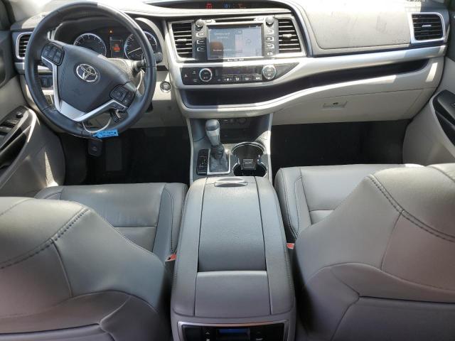 Photo 8 from auction – 2019 TOYOTA HIGHLANDER with VIN 5TDKZRFH5KS370313