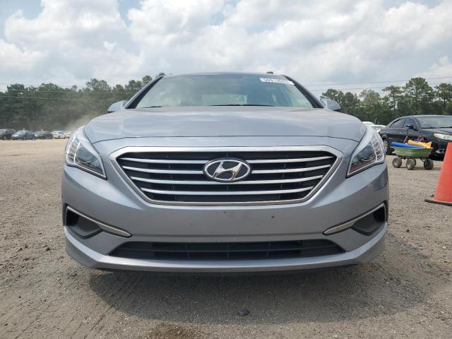 Photo 5 from auction – 2016 HYUNDAI SONATA SE with VIN 5NPE24AF5GH369072