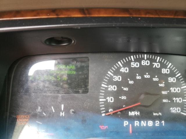 Photo 9 from auction – 2000 LINCOLN TOWN CAR with VIN 1LNHM81W3YY828898