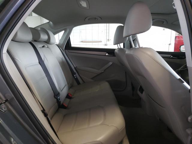 Photo 10 from auction – 2014 VOLKSWAGEN PASSAT SE with VIN 1VWBN7A33EC044248