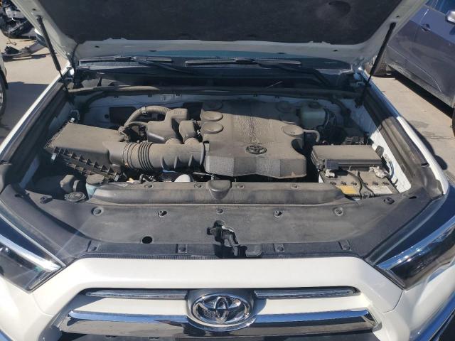 Photo 12 from auction – 2020 TOYOTA 4RUNNER SR with VIN JTEBU5JR1L5806147