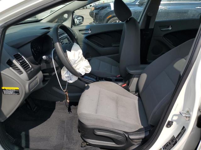 Photo 7 from auction – 2017 KIA FORTE LX with VIN 3KPFK4A74HE102489
