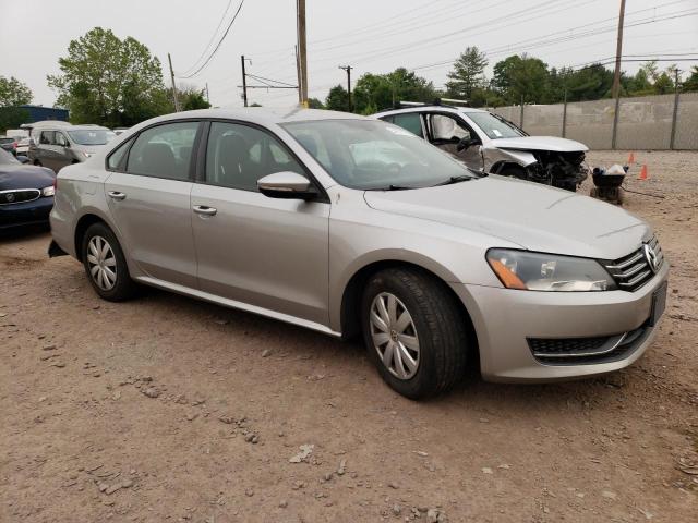 Photo 4 from auction – 2012 VOLKSWAGEN PASSAT S with VIN 1VWAP7A35CC059921