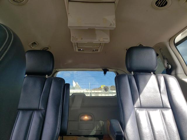Photo 10 from auction – 2013 CHRYSLER TOWN & COU with VIN 2C4RC1BG2DR684091