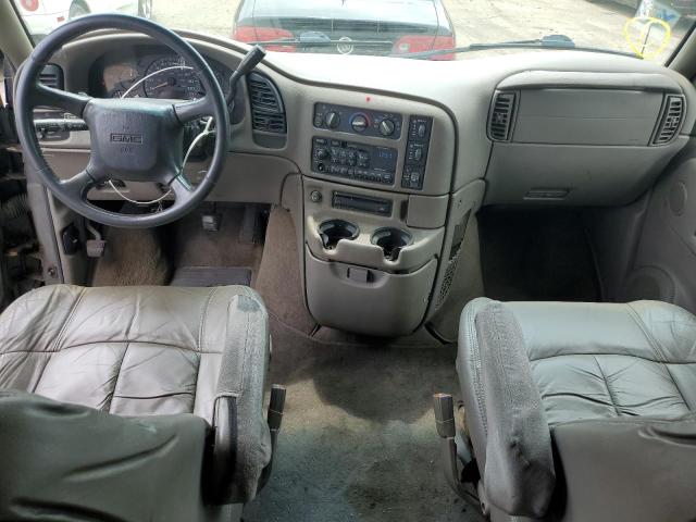 Photo 8 from auction – 2002 GMC SAFARI with VIN 1GKEL19X82B517030