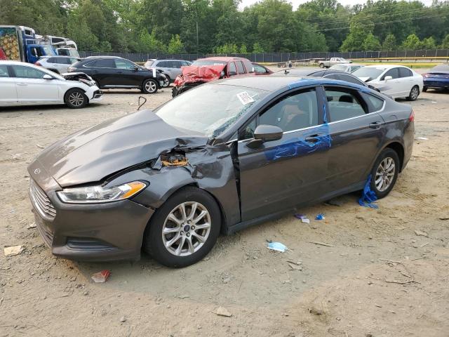 FORD FUSION S 2015 with VIN 3FA6P0G77FR135077 - Photo from auction