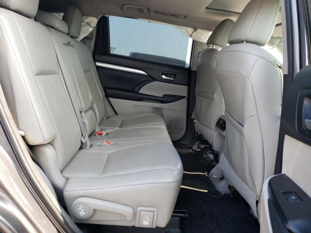 Photo 11 from auction – 2015 TOYOTA HIGHLANDER with VIN 5TDJKRFH7FS190546