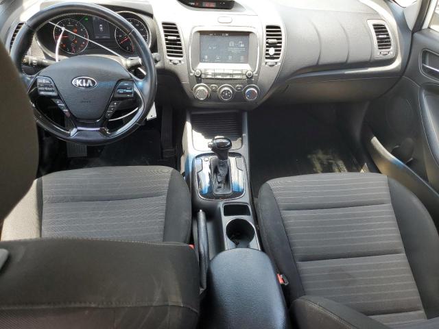 Photo 8 from auction – 2017 KIA FORTE LX with VIN 3KPFL4A76HE011754
