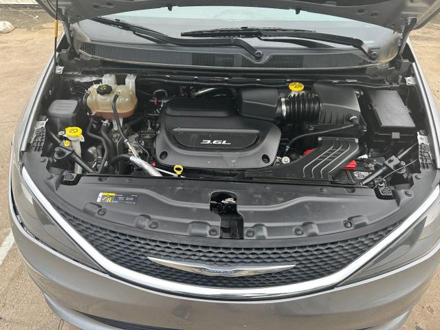 Photo 7 from auction – 2018 CHRYSLER PACIFICA T with VIN 2C4RC1DG8JR148528