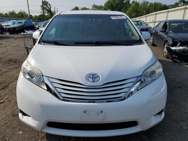 Photo 5 from auction – 2015 TOYOTA SIENNA LE with VIN 5TDKK3DC6FS584726