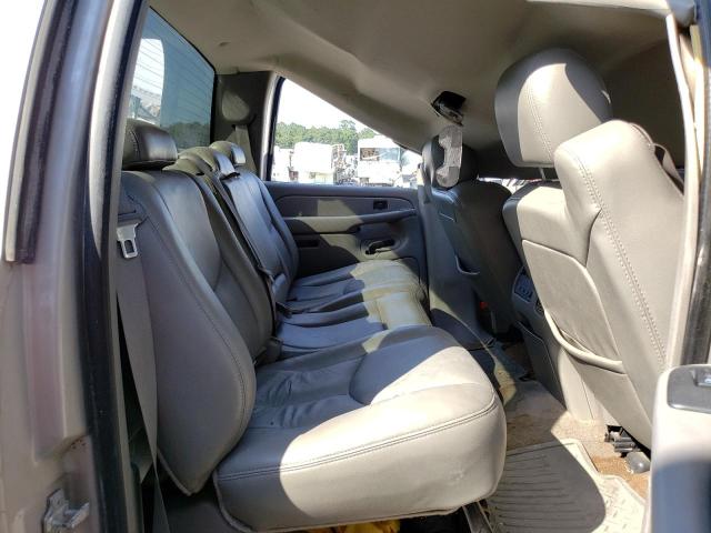 Photo 10 from auction – 2004 CHEVROLET SILVERADO with VIN 1GCHK23224F224184