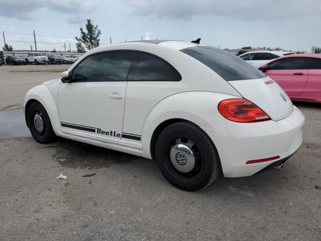 Photo 2 from auction – 2013 VOLKSWAGEN BEETLE with VIN 3VWJP7AT7DM690234