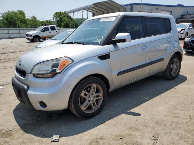KIA SOUL + 2010 with VIN KNDJT2A2XA7032843 - Photo from auction