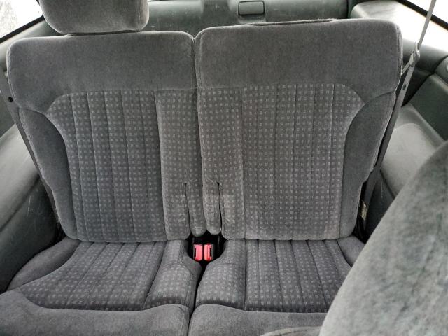 Photo 10 from auction – 1999 CHEVROLET BLAZER with VIN 1GNCT18W0XK166737