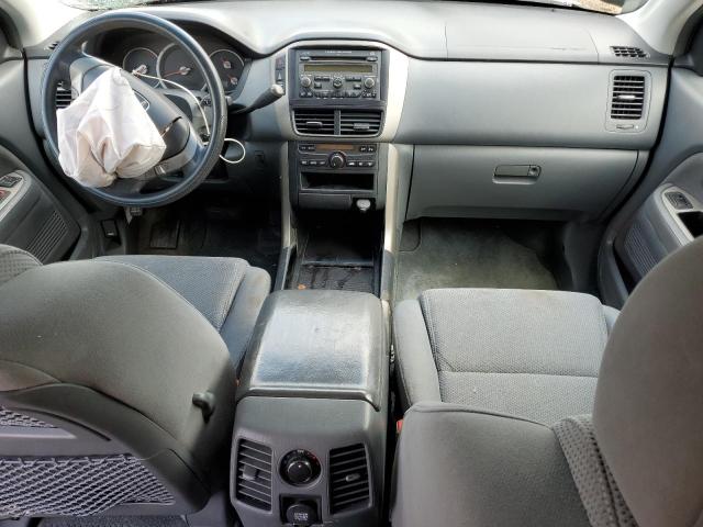 Photo 8 from auction – 2006 HONDA PILOT EX with VIN 2HKYF18436H510594