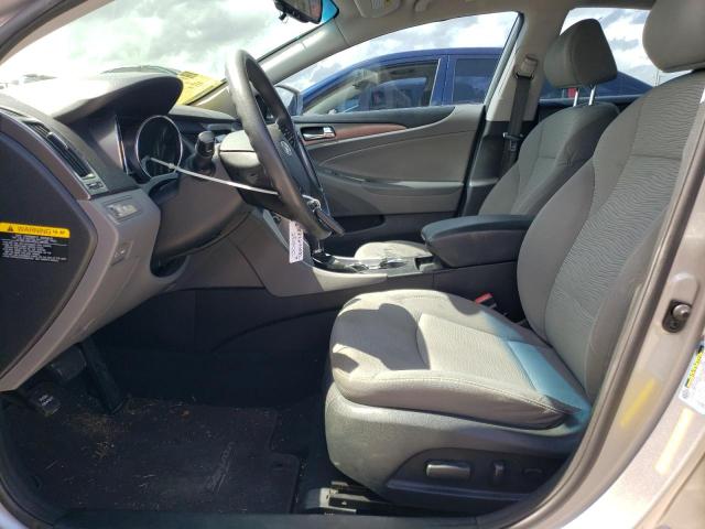 Photo 7 from auction – 2012 HYUNDAI SONATA HYB with VIN KMHEC4A47CA031200