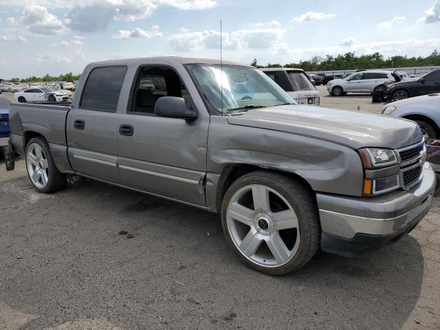 Фото 4 с аукциона – 2006 CHEVROLET SILVERADO с VIN 2GCEC13TX61223233