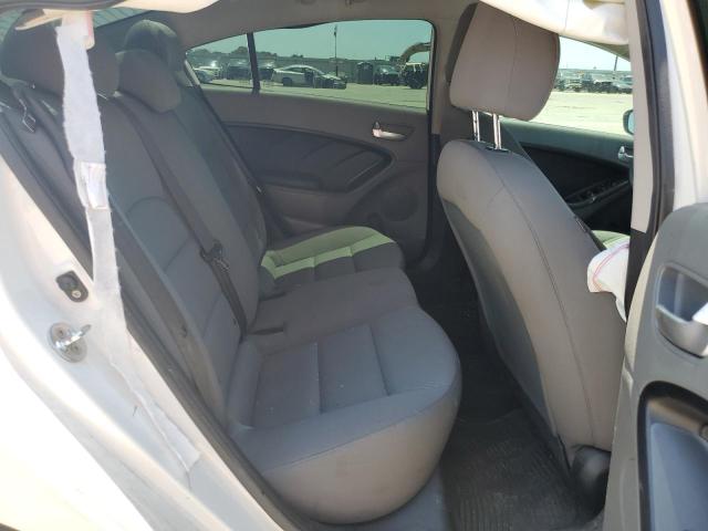 Photo 10 from auction – 2017 KIA FORTE LX with VIN 3KPFK4A76HE056048