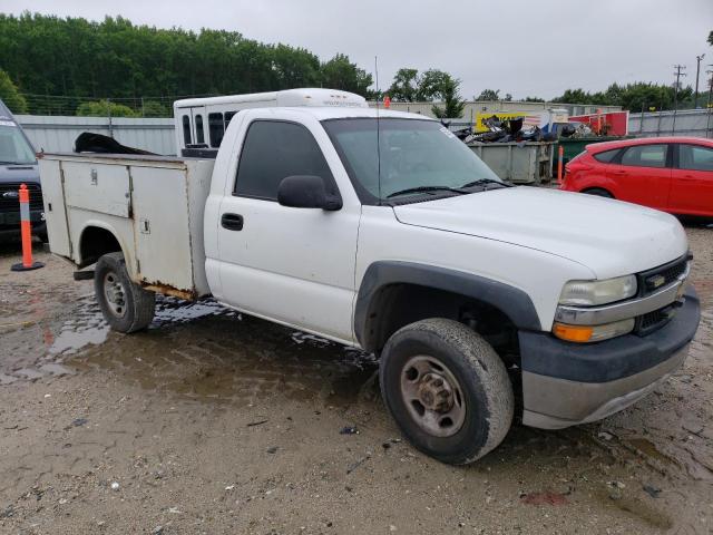 Photo 4 from auction – 2002 CHEVROLET SILVERADO with VIN 1GBHC24U52Z320906