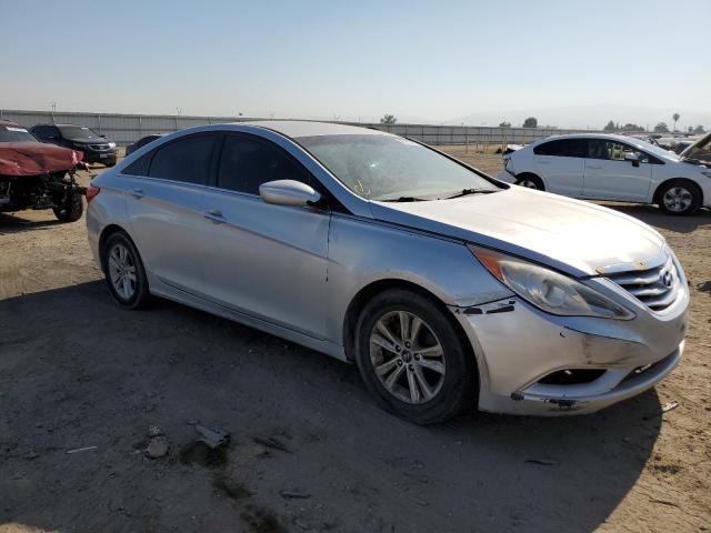 Photo 4 from auction – 2012 HYUNDAI SONATA GLS with VIN 5NPEB4AC5CH457569