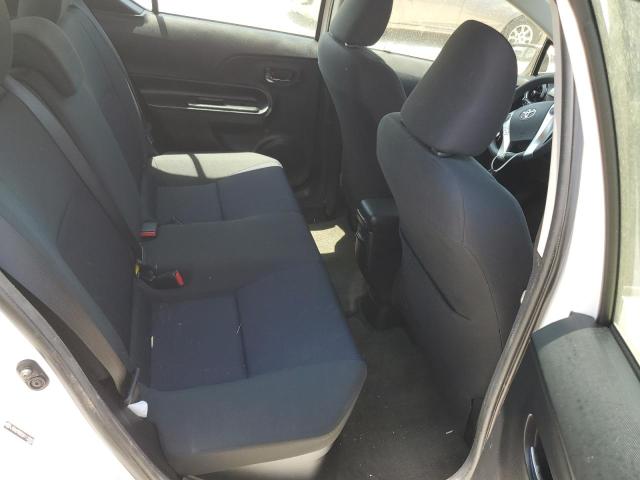 Photo 10 from auction – 2016 TOYOTA PRIUS C with VIN JTDKDTB32G1123907