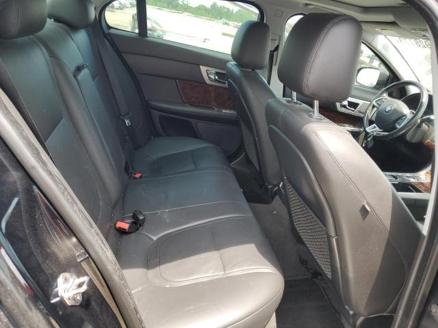 Photo 10 from auction – 2014 JAGUAR XF with VIN SAJWJ0EF4E8U32153
