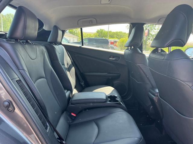 Photo 6 from auction – 2017 TOYOTA PRIUS PRIM with VIN JTDKARFP5H3059747