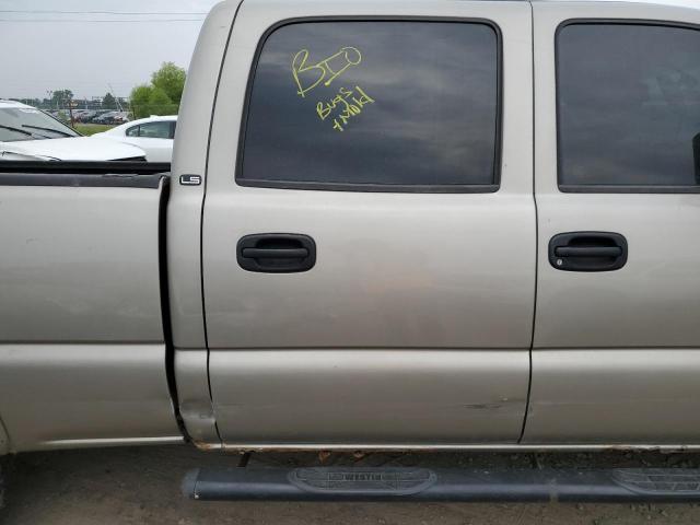 Photo 10 from auction – 2002 CHEVROLET SILVERADO with VIN 1GCHK23U52F248901