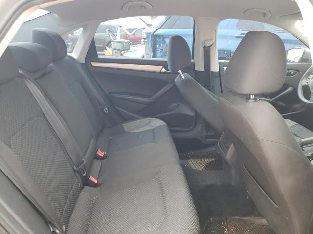 Photo 10 from auction – 2013 VOLKSWAGEN PASSAT S with VIN 1VWAP7A34DC088442