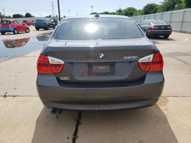 Photo 6 from auction – 2006 BMW 325 I with VIN WBAVB13556KR59322
