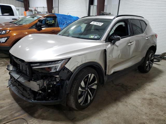 VOLVO XC40 PLUS 2023 with VIN YV4L12UW3P2943015 - Photo from auction