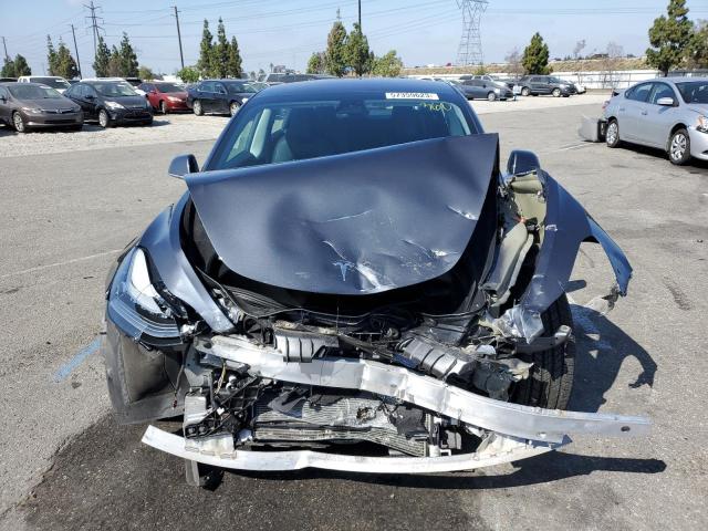 Photo 5 from auction – 2018 TESLA MODEL 3 with VIN 5YJ3E1EB7JF114465