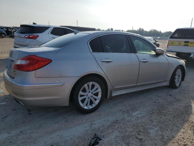 Photo 3 from auction – 2012 HYUNDAI GENESIS 3. with VIN KMHGC4DD4CU196690