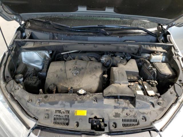Photo 12 from auction – 2018 TOYOTA HIGHLANDER with VIN 5TDKZRFH9JS534967
