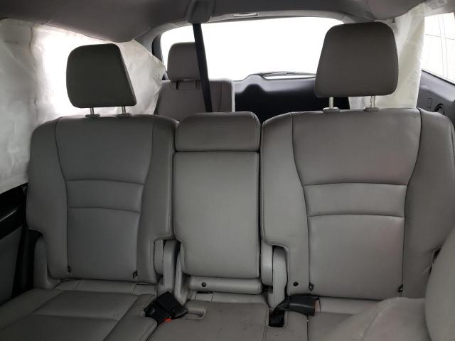 Photo 10 from auction – 2017 HONDA PILOT TOUR with VIN 5FNYF6H90HB020589