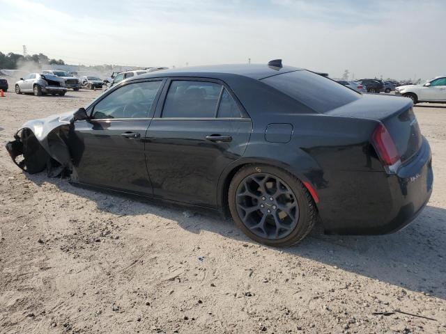 Photo 2 from auction – 2019 CHRYSLER 300 TOURIN with VIN 2C3CCAAG5KH758134