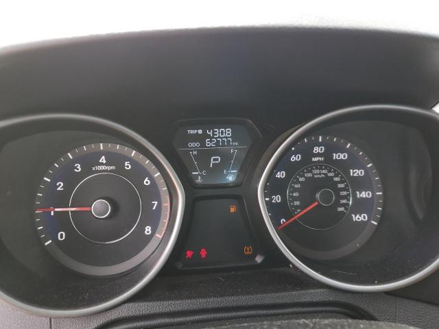 Photo 9 from auction – 2012 HYUNDAI ELANTRA GL with VIN 5NPDH4AE5CH106169