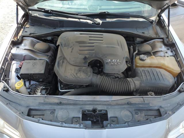 Photo 11 from auction – 2015 CHRYSLER 300 LIMITE with VIN 2C3CCAAG8FH801886